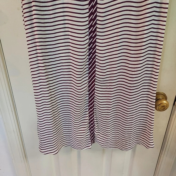 Lane Bryant Purple Striped Sleeveless Tunic in Size 20 - Picture 7 of 10